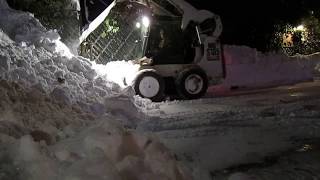 Bobcat S185 doing Snow Removal [upl. by Wynne983]