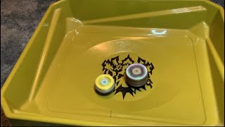 Tryhorn vs Tordor  Beybattle  Beyblade Vforce  3D Print [upl. by Adni756]