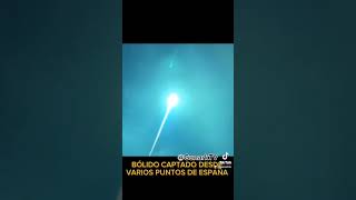 Meteorito España Así se vio el bólido que ha cruzado está madrugada España y Portugal [upl. by Ramed]