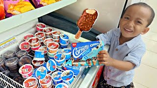 DRAMA MAKAN ES KRIM DI PANTAIES KRIM OREO DAN ES KRIM MAGNUM ALMOND [upl. by Cartan701]