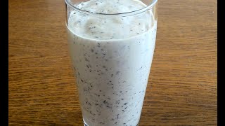 QuinoaHeidelbeerBananenSmoothie [upl. by Vesta]