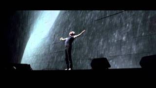 Roger Waters The Wall  Special Appearance by David Gilmour O2 London  May 12 2011 Offical video [upl. by Timotheus]