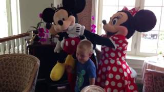 Meeting Mickey and Minnie at Disneyland Paris Castle Club extra show with little Mickey figure [upl. by Monahon]