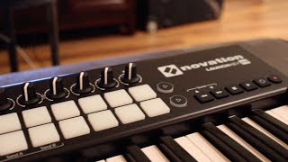 Novation Launchkey 25 Unboxing [upl. by Imeon292]