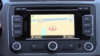 Volkswagen RNS 315 Infotainment and Navigation Review [upl. by Conney]