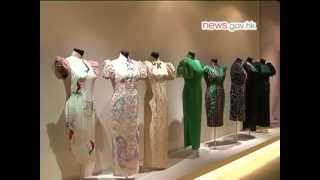 Chinese qipao cheongsam dress exhibition Hong Kong Museum of History [upl. by Hewitt]