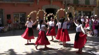 France Pyrénées Orientales folklore Catalan la danse des cerceaux [upl. by Najib]