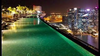 A piscina mais famosa do mundo fica no hotel MARINA BAY SANDS em Singapura  Por Carioca NoMundo [upl. by Feldman]