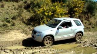 Suzuki Grand Vitara Offroad [upl. by Adranoel941]