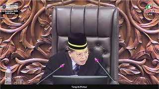 Speaker berikan sepatah dua kata sebelum menangguhkan sidang [upl. by Alcus945]