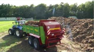 Strautmann Streuer mit Claas Fendt und New Holland [upl. by Leanatan774]