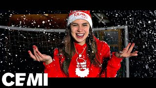 CEMI  Merry Christmas Officiële Videoclip Kerstlied [upl. by Sonnie]