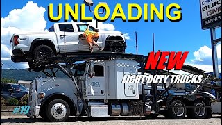 UNLOADING 2024 CHEVY amp GMC TRUCKS  PETERBILT AUTO TRANSPORT CARRIER  AUTO TRANSPORT CARRIERS 19 [upl. by Gustavo]