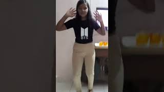 Purvas dance on Sammi Sammi song on her birthday 🎂 🥳SUBSCRIBE FOR MOREVAISHU AND TEERU VLOGS [upl. by Doowrehs126]