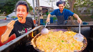 Thai Street Food  CRAZIEST Mussel Omelet Chef 🇹🇭 [upl. by Schroth]