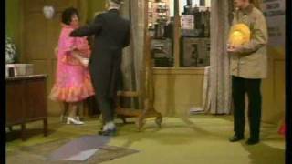 THE RED SKELTON SHOW  MAMA CASS ELLIOT AND CHAD EVERETT [upl. by Acinad]