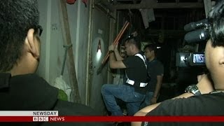 MALAYSIA RAIDS 10000 POLICEMEN IN SEARCH OF ILLEGAL WORKERS  BBC NEWS [upl. by Wolf]