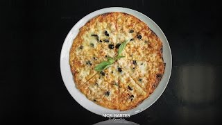 LowCarb Pizza Rezept mit Oliven [upl. by Natala94]