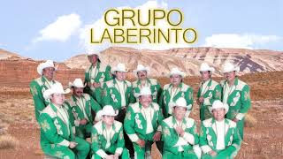 Grupo Laberinto  El Avion de La Muerte Letra Oficial [upl. by Pavla]