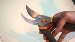 Fiskars Bypass Pruner Model 8109 [upl. by Lune408]