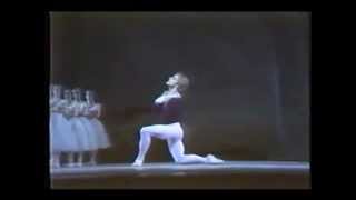 Mikhail Baryshnikov  trecho do balé Giselleflv [upl. by Kantos]