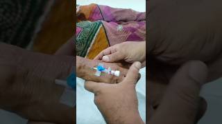 I V CANNULA लगाने की रहस्यमयी दुनिया को खोलें [upl. by Tenneb917]