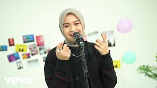 Salma Salsabil  Bunga Hati Live Session [upl. by Ahsaekal]