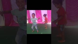 mukkala mukabula o laila dance love alluarjun song bollywood mukkalamuqabla prabhudeva [upl. by Frayda]