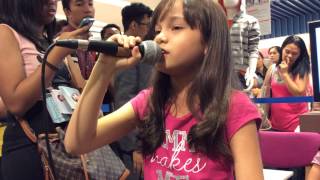 Mona sings Let it go Holiday Meet and Greet 2014 at SM MOA [upl. by Lena30]