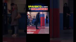 SPAVENTARE la Gente ad HALLOWEEN [upl. by Eeloj763]