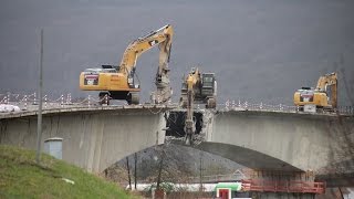 Spektakulärer Abriss der Mainbrücke in Gemünden [upl. by Jenness]