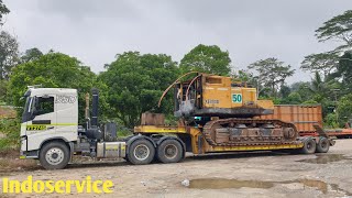 VOLVO FH12 550 MOBILISASI ALAT BERAT BODY EXCAVATOR XCMG EX800D [upl. by Anstus]