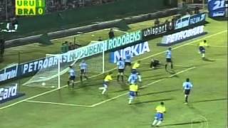 Uruguai 1x1 Brasil  2005  Eliminatórias Copa 2006 [upl. by Idnal]