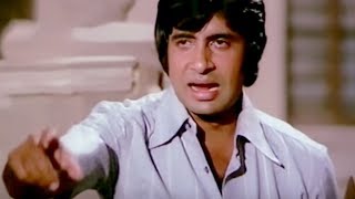 Amitabh Bachchan drunk while returning home  Do Anjaane  Bollywood Scene [upl. by Radley]