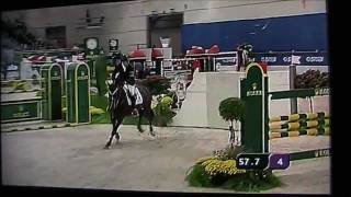 morte in diretta di un campione Eric Lamazes horse Hickstead DEATH 06112011mp4 [upl. by Gninnahc569]