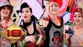 SUPER GIRLIES  quotAW AW AWquot Official Music Video [upl. by Nobile]