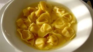 Cappelletti in brodo di nonna Lidia [upl. by Relyhcs]