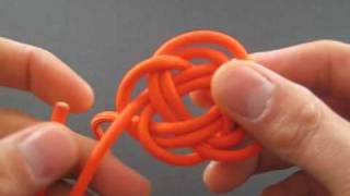 How to Make Paracord Balls by TIAT [upl. by Dnama]