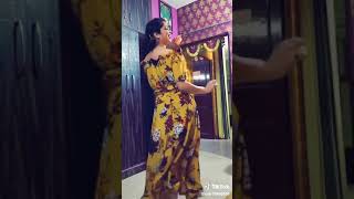 Reena Dwivedi dance viral video Lucknow election officer on duty [upl. by Loftis]