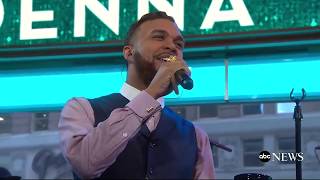 Jidenna Bambi Live  Wondaland Records  Epic Records [upl. by Magocsi384]