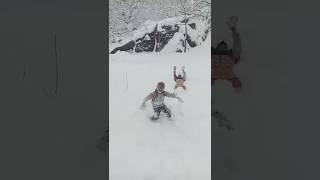 Snowfall in Kangan Ganderbal Kashmir shorts snowfall kangan ganderbal kashmir youtubeshorts [upl. by Nawed]