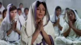 O jag ke palan hare Lata Mangeshkar vandana movie [upl. by Eanel]