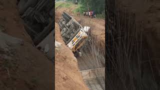 CheyyarAnakavur site work incident 🚛🥺😔 readymixconcrete sadvideos driverlife truckdriverlife [upl. by Argyres]