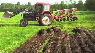 MTZ 572 amp Kverneland ES85200 ploughing [upl. by Hunt]