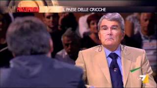 Piazzapulita  150911 Castelli quotsono poveroquot [upl. by Richman]