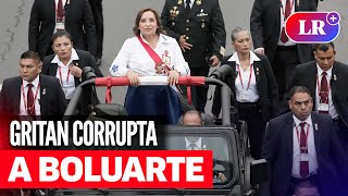 Gritan “CORRUPTA” a DINA BOLUARTE en DESFILE MILITAR y ella responde “TU MAMÁ”  LR [upl. by Andros]