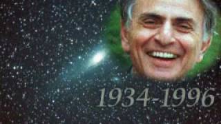 Interesantísima explicación de la gravedad  Carl Sagan [upl. by Ahsuatal]