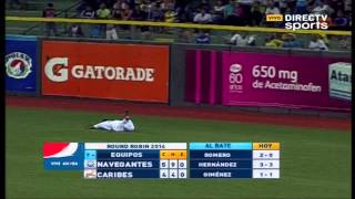 Gran jugada defensiva de Cory Aldridge de Caribes ante batazo de Adonis García Navegantes [upl. by Sokairyk]