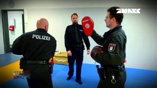 Steven Gätjen bei der Akademie der Polizei Hamburg [upl. by Amilah]