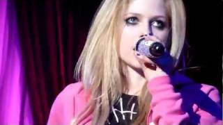 Avril Lavigne  Push  Complicated live Chile [upl. by Krahmer]